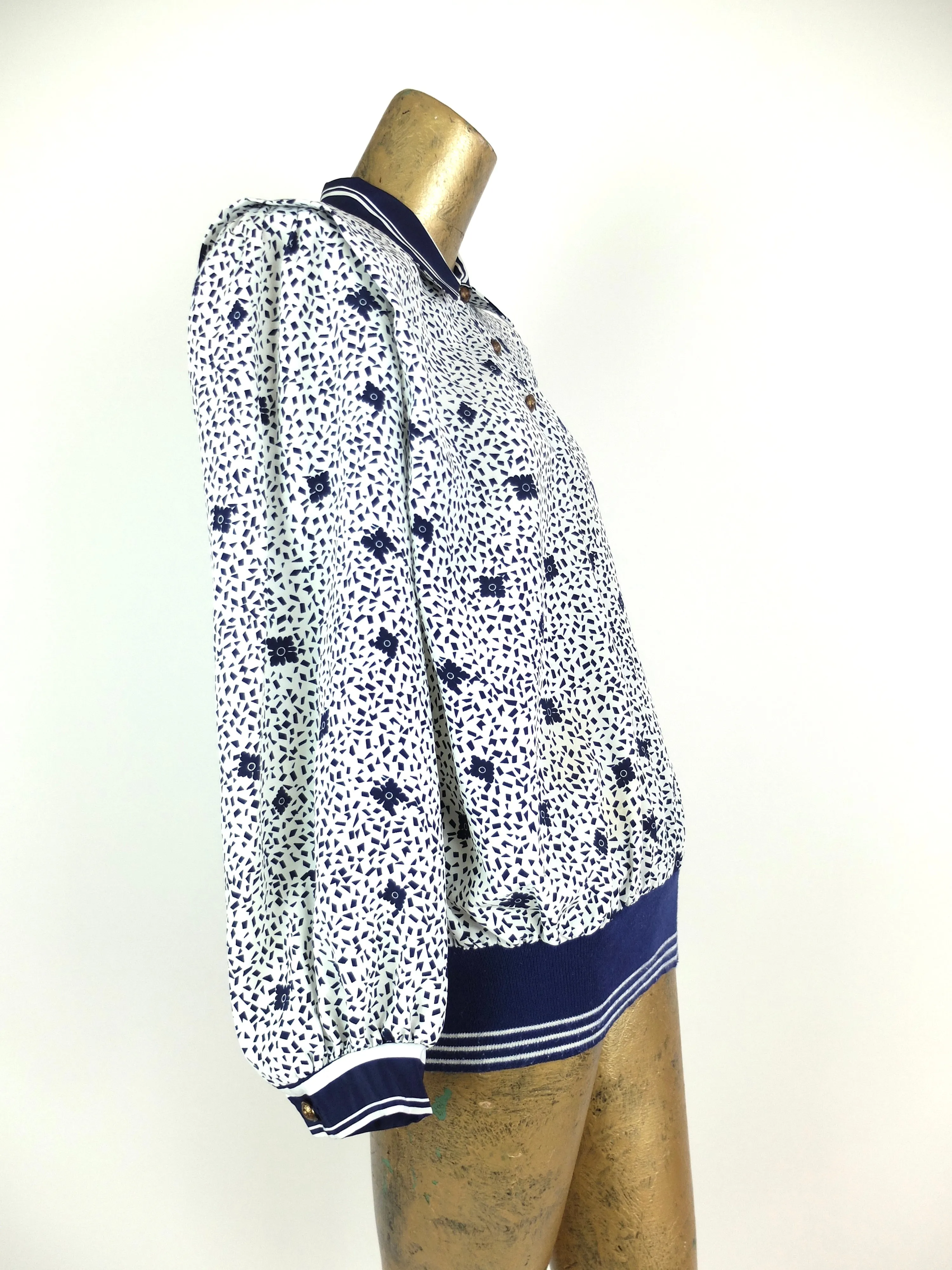 80s Nautical Style Abstract Dotted 1/4 Button Up Collared Pullover Long Sleeve Blouse with Elasticated Waist