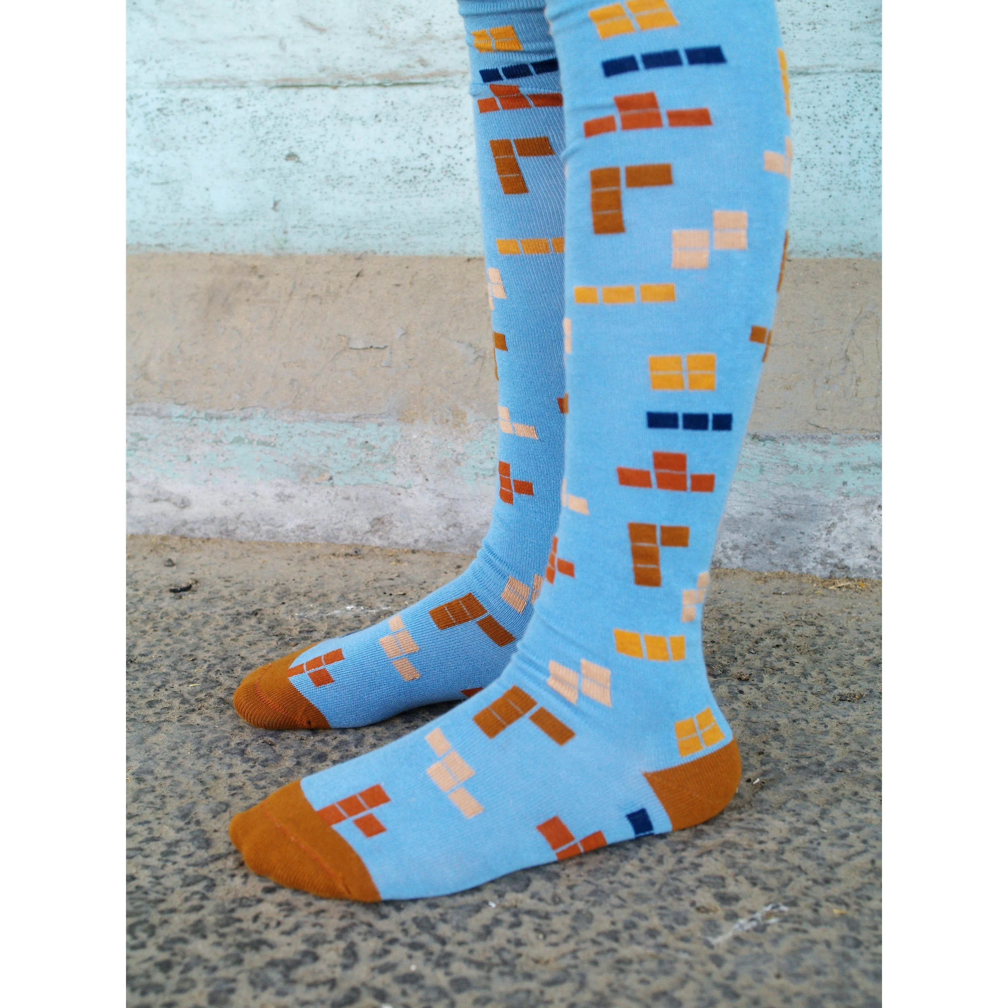 Arcade Hero Tights - 2 Left Size 12-18 months & 2-3 years