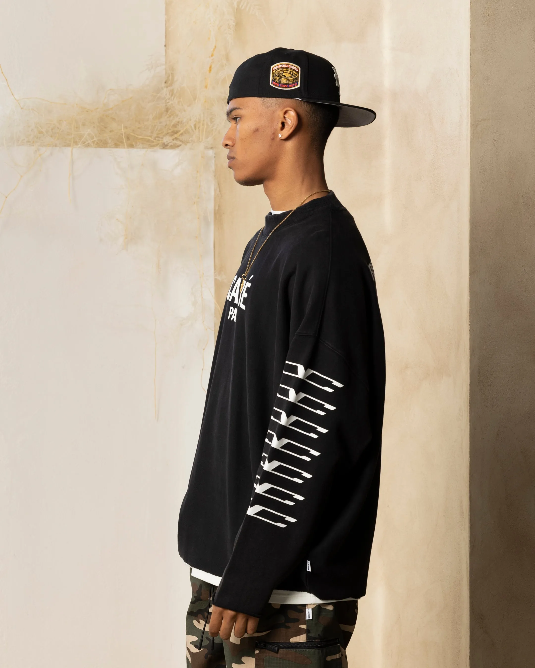 Carre Revolution Cut Off Oversized Crewneck Washed Black