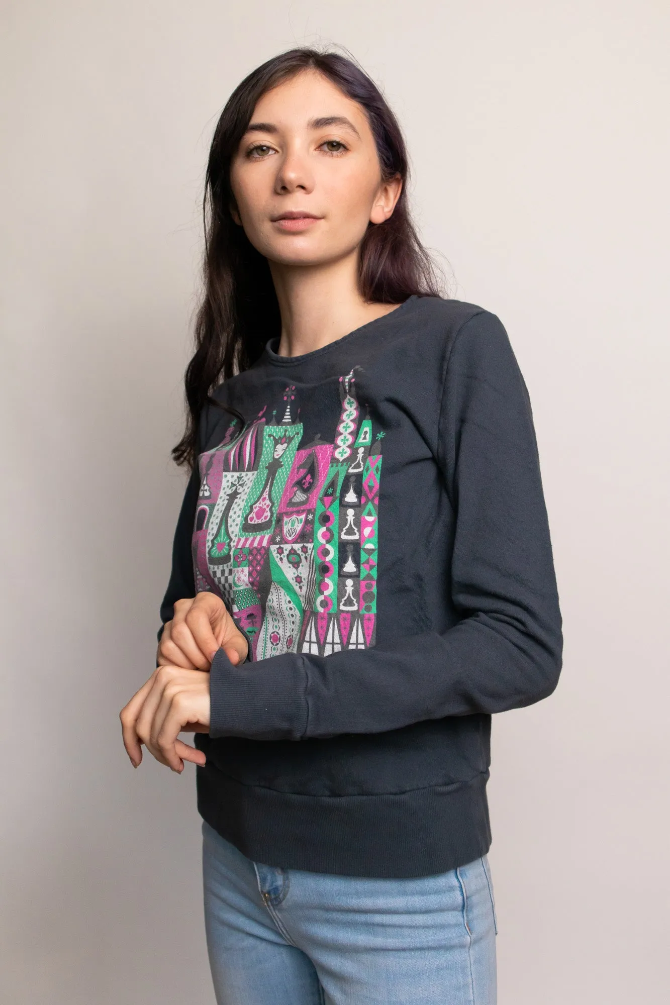 Queen's Gambit Sweatshirt in Coolest Grey