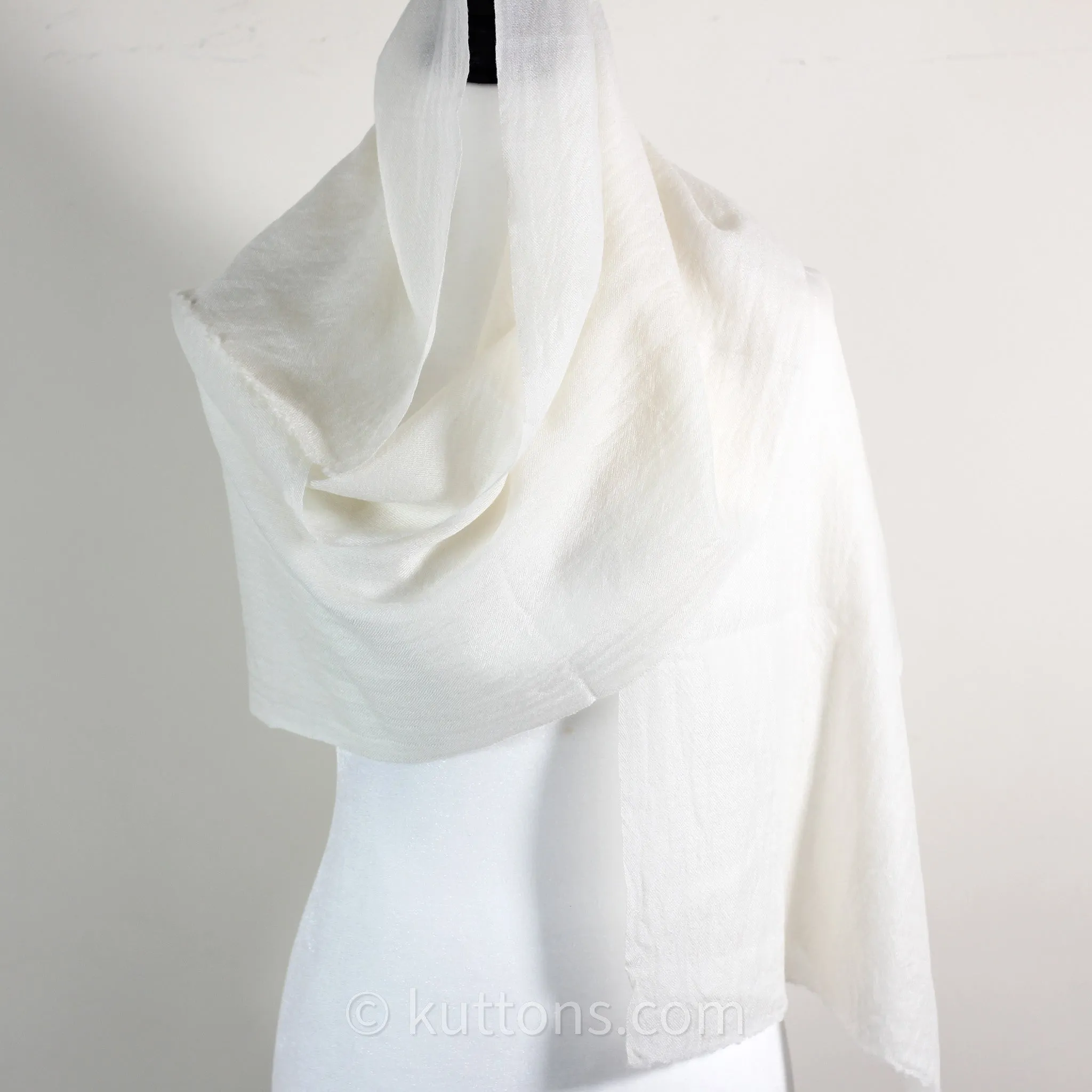 Soft Featherweight 100% Cashmere Scarf - Handspun Pashmina Stole from Ladakh, Himalayas | Cream, 15x70"